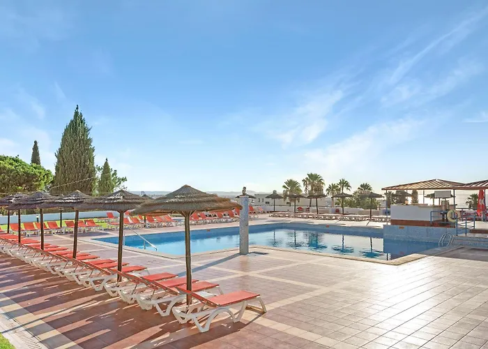 Homes Jardim Cozy With 3 Swimming Pools Near The Old Town