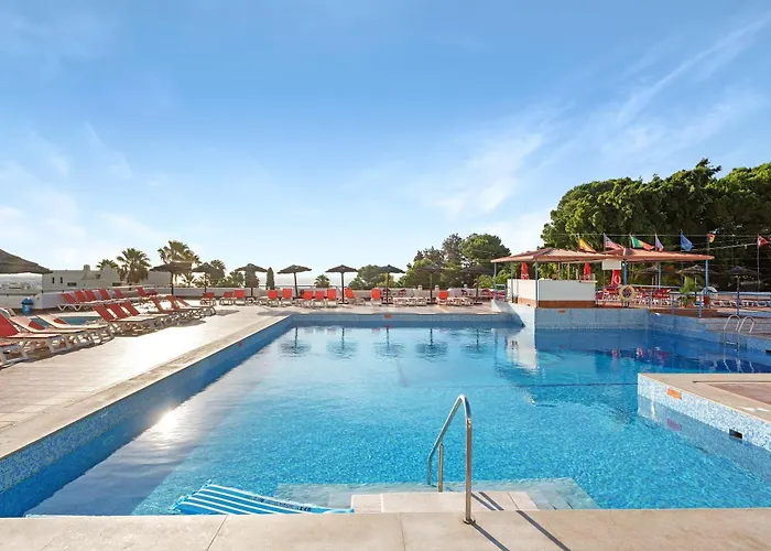 Homes Jardim Cozy With 3 Swimming Pools Near The Old Town