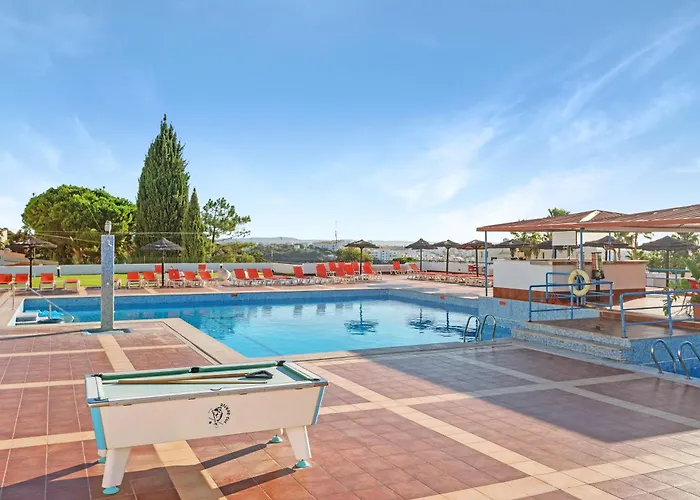 Homes Jardim Cozy With 3 Swimming Pools Near The Old Town * 阿尔布费拉