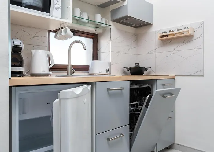 Homes Jardim Cozy With 3 Swimming Pools Near The Old Town 公寓 *