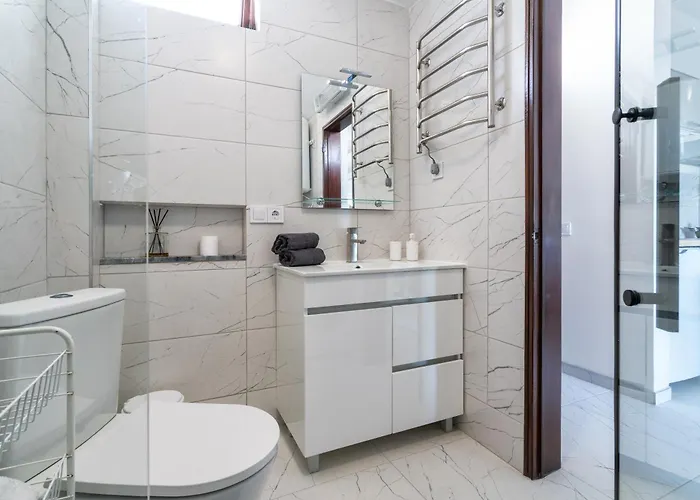 Homes Jardim Cozy With 3 Swimming Pools Near The Old Town 阿尔布费拉