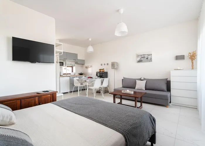 Homes Jardim Cozy With 3 Swimming Pools Near The Old Town * 阿尔布费拉