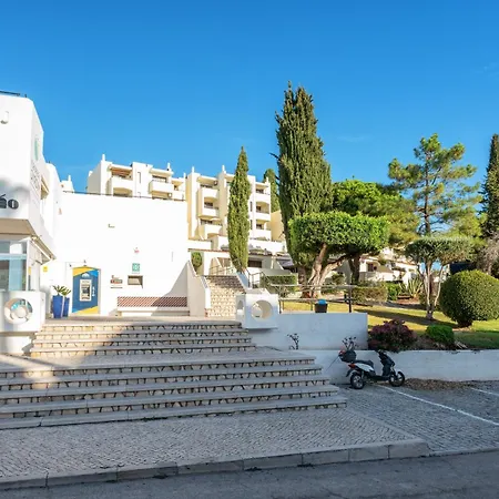 With 3 Swimming Pools Near The Old Town